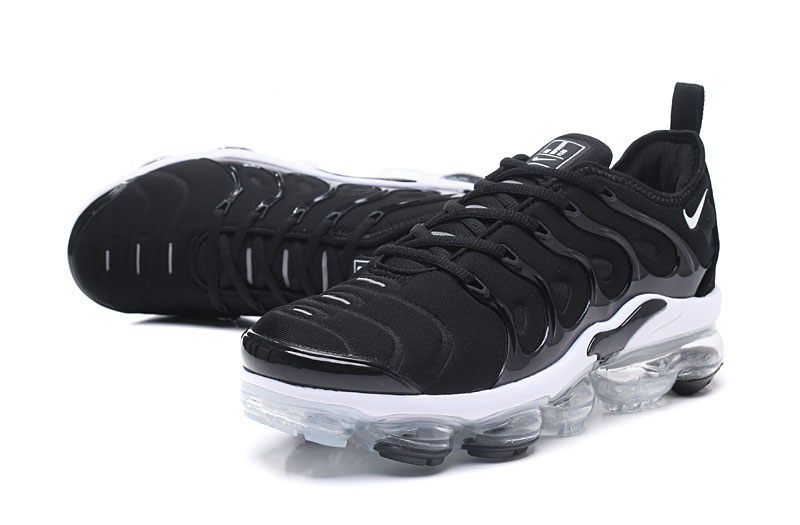 Men Nike Air Max TN Plus Black White Shoes